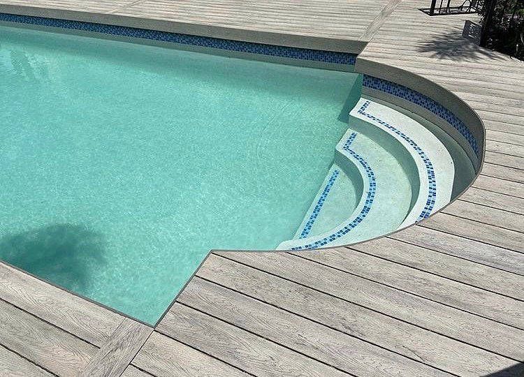 6 Things to Consider Before Choosing Composite Decking Suppliers in South Africa