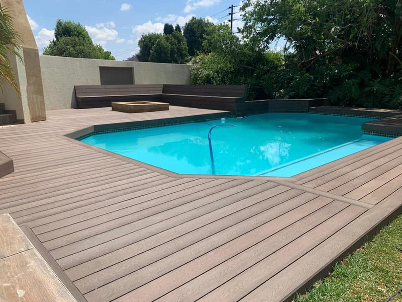 How to Choose the Best Decking for Your Swimming Pool In South Africa?